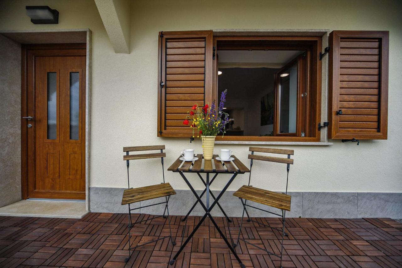 Casa Tilia Villa Sapjane Екстериор снимка